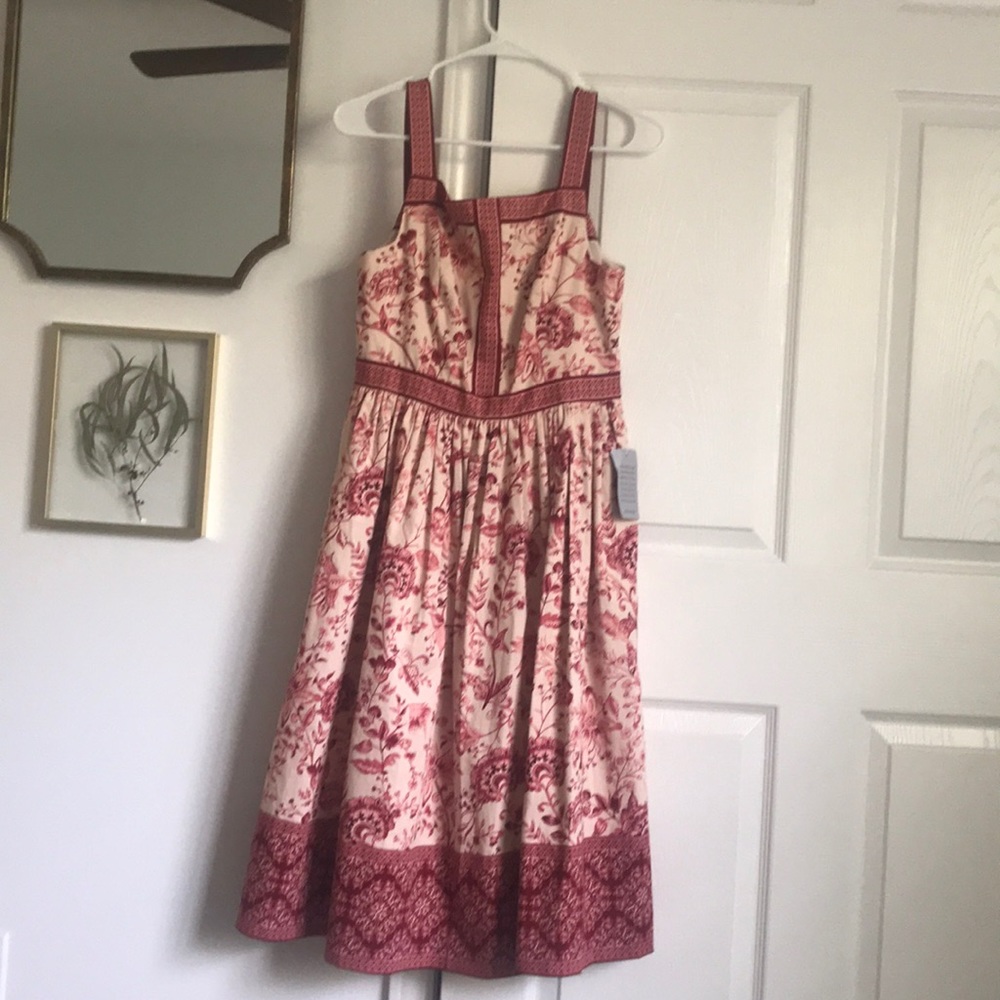 Gal Meets Glam dress NWT